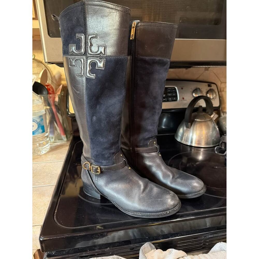 Tory Burch NWOT  Riding  BOOTS